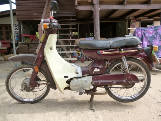 YAMAHA Y80 _ทะเบียนพร้อมชุดโอน เครื่องดี สีสวย ไฟติด แตรดัง ทำมาหมด สีเดิม เครื่องเดิม สภาพดีมากๆ ราชบุรี... YAMAHA Y80 _ทะเบียนพร้อมชุดโอน เครื่องดี สีสวย ไฟติด แตรดัง ทำมาหมด สีเดิม เครื่องเดิม สภาพดีมากๆ ราชบุรี...