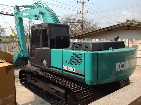 ขายรถแบคโฮ KOBELCO SK 200-2 มาร์คทู ตัวเดินใหญ่ ปรับสภาพใหม่ พร้อมใช้งาน ขายรถแบคโฮ KOBELCO SK 200-2 มาร์คทู ตัวเดินใหญ่ ปรับสภาพใหม่ พร้อมใช้งาน