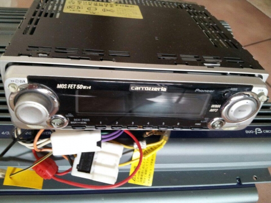 ขายวิทยุรถยนต์ pioneer (carrozerai) 50X4 wats