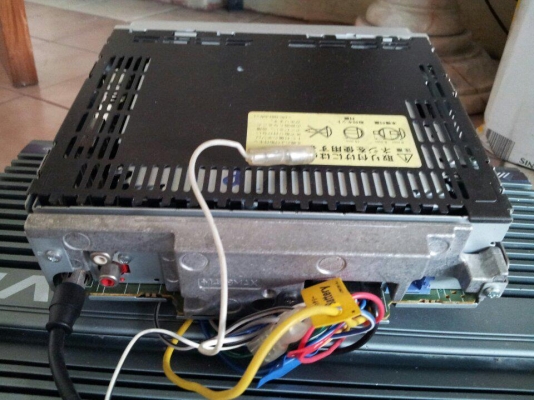 ขายวิทยุรถยนต์ pioneer (carrozerai) 50X4 wats