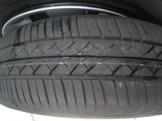 ขายกะทะล้อ Nissan march 14" 4รู 100 +ฝาครอบ+ ยาง ปี 4812 (081-3747940)