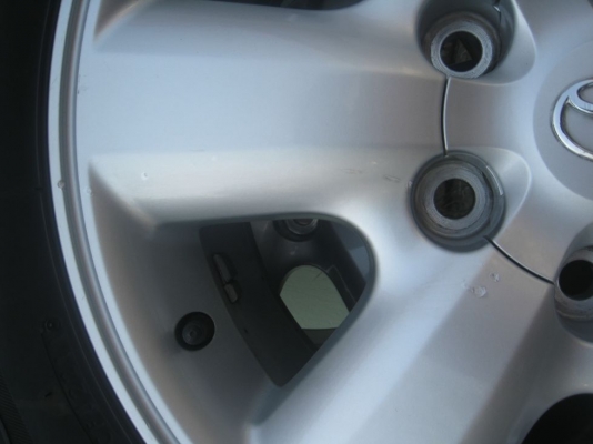 ขายล้อแม็ก Toyota Fortuner 17"x7.5" 6รู139 et30 + ยางปี11 (081-3747940)