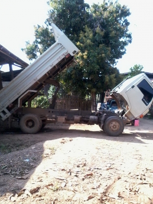 ขายด่วน..รถหกล้อ HINO FC ปี 39 รถสวย ทรงดี พร้อมใช้ สุดขีด ในราคา ต่อรองได้อีก.