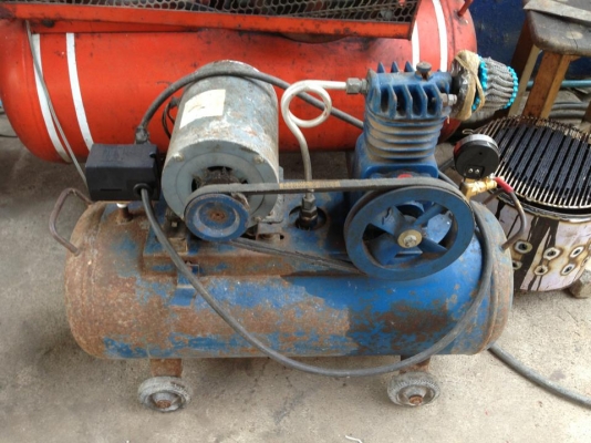 ขายปั้มลม PUMA มอเตอร์ครึ่่งแรง โทร.084-055-7743