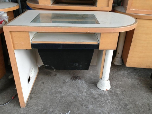 ขายโต๊ะคอม ราคาูถูก โทร 084-055-7743 ขายโต๊ะคอม ราคาูถูก โทร 084-055-7743