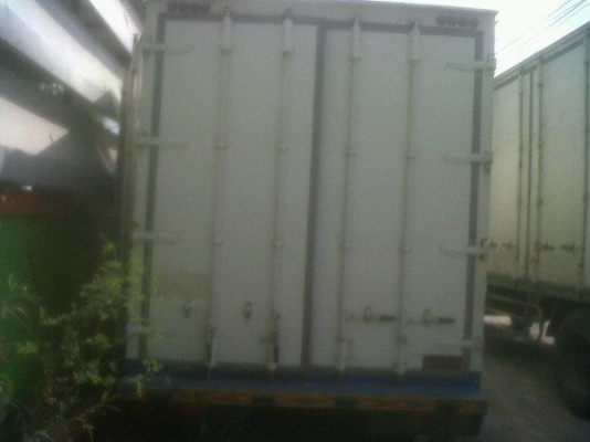 ขายตู้ 10 บาน ยาว  7.20   พร้อมติดตั้ง  ขาย  185000   โทร  0875800722