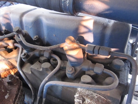 ขาย-เครื่องปั๊มลมแบบเครื่องยนต์ INGERSOLLAND: ดีเซล 3 สูบ เครื่อง perkin มือสองนำเข้าจากญี่ปุ่น