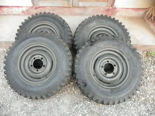 ขายชุดล้อกระทะเหล็ก พร้อมยางตรงรุ่น JEEP MITSU