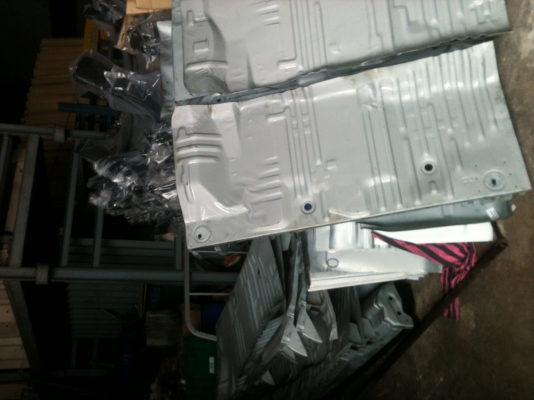ขายบอดี้พาร์ททุกรุ่นกระบะถอดทุกรุ่น 4ข 5ข datsun 620 720 อะไหล่ทุกชิ้น0894437285