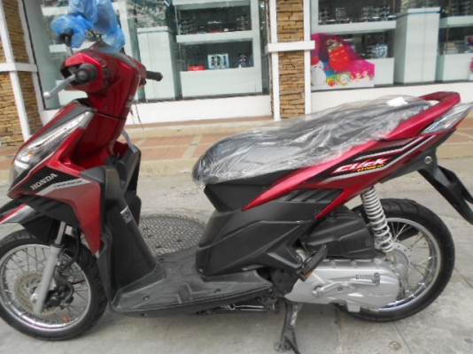 Click-i 115 ปี52 เครื่องดีครับ ชุดสีสวย ราคาเบาๆ เข้ามาดูก่อนครับ