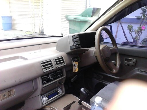 ขาย ISUZU รุ่น สเตชั่นวากอน 5 ประตู อเนกประสงค์ ลองชมลองขับได้ น่าใช้ครับ