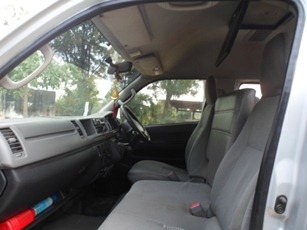 ขายรถตู้ commuter ปี 2006