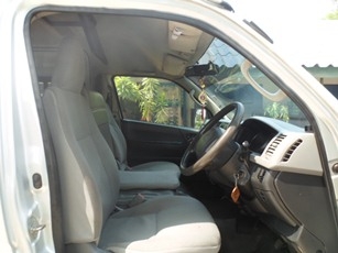 ขายรถตู้ commuter ปี 2006