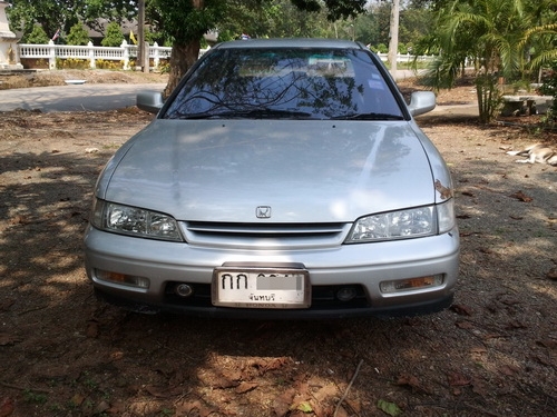 ขาย Honda ACCORD ท้ายก้อนเดียว ปี94 AT เดิมๆ ราคา 139000 บาท