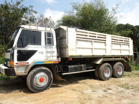 ขาย 10 ล้อดั๊ม MITUBISHI 230 แรงม้า ขาย 10 ล้อดั๊ม MITUBISHI 230 แรงม้า