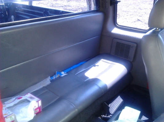 ขายด่วน   ปี  2001  รถแค็ปสวยๆๆ  บางๆๆๆเดิมๆๆๆ