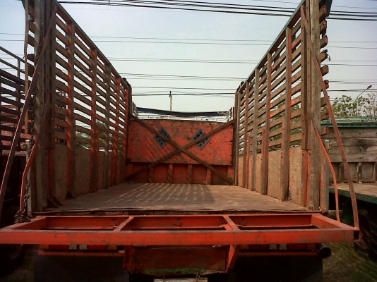 ขาย 10 ล้อหัวยาวเพลาเดียว สวย สวย เครื่อง 6BD1 ขาย 10 ล้อหัวยาวเพลาเดียว สวย สวย เครื่อง 6BD1