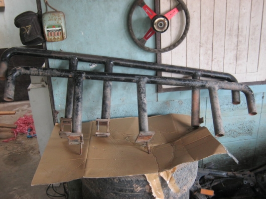 ขายของแต่งคาริเบี้ยน 2-3 อย่าง ราคาถูก ขี้เกียจเก็บครับ ขายของแต่งคาริเบี้ยน 2-3 อย่าง ราคาถูก ขี้เกียจเก็บครับ