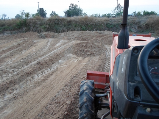 ขายรถไถคูโบต้า L2605 2 เพลา 4WD มีใบมีดพาล5พร้อมไช้งาน