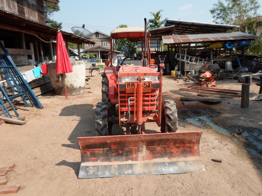 ขายรถไถคูโบต้า L2605 2 เพลา 4WD มีใบมีดพาล5พร้อมไช้งาน