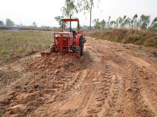 ขายรถไถคูโบต้า L2605 2 เพลา 4WD มีใบมีดพาล5พร้อมไช้งาน