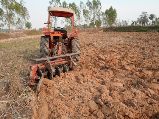 ขายรถไถคูโบต้า L2605 2 เพลา 4WD มีใบมีดพาล5พร้อมไช้งาน
