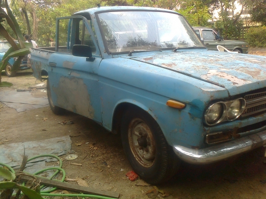 ขายดัสสัน 521 ครับมี 2 คัน ขายดัสสัน 521 ครับมี 2 คัน