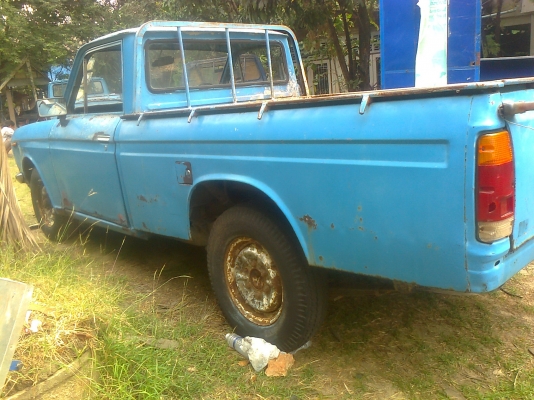 ขายดัสสัน 521 ครับมี 2 คัน ขายดัสสัน 521 ครับมี 2 คัน