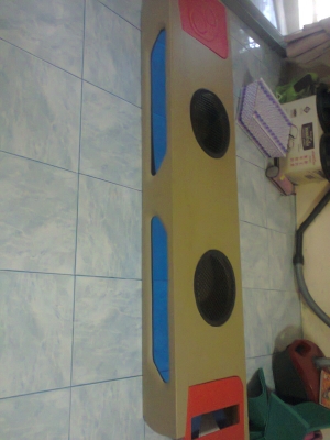 ขายตู้ลำโพงซัพ 10 นิ้ว ใส่ท้าย commuter โม่งครับ