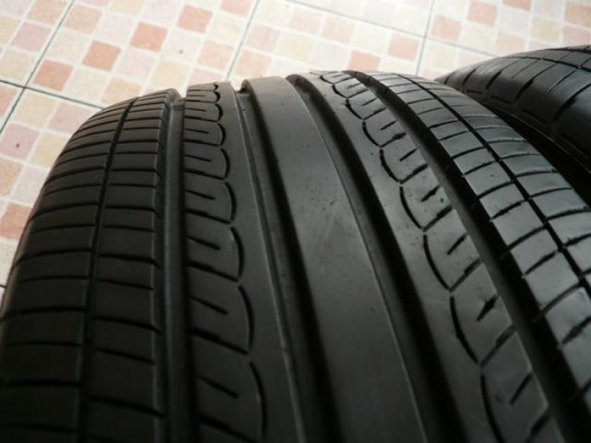 ขายยาง YOKHAMA DB 195-55-15 ปี10 ดอกเต็ม (1คู่)