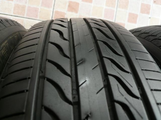 ขายยาง MICHELIN LC----195-65-15----ปี11 (1ชุด) ขายยาง MICHELIN LC----195-65-15----ปี11 (1ชุด)