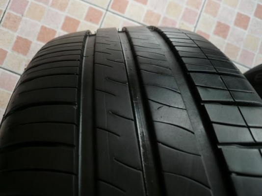 ขายยาง MICHELIN XM2 215-60-16 ปี12 (1ชุด)