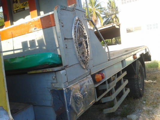 6 ล้อหัวยาว (ท้ายลาดบรรทุกแมคโค )  ยาง 100-20 พร้อมใช้งาน   เล่มพร้อม...