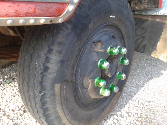 6 ล้อหัวยาว (ท้ายลาดบรรทุกแมคโค )  ยาง 100-20 พร้อมใช้งาน   เล่มพร้อม...