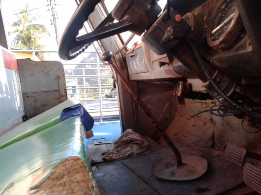 6 ล้อหัวยาว (ท้ายลาดบรรทุกแมคโค )  ยาง 100-20 พร้อมใช้งาน   เล่มพร้อม...