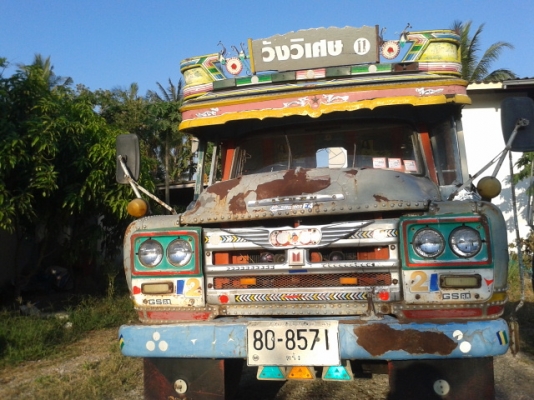 6 ล้อหัวยาว (ท้ายลาดบรรทุกแมคโค )  ยาง 100-20 พร้อมใช้งาน   เล่มพร้อม...