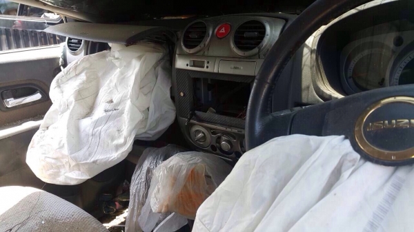 ดีเเมกด์ ปี08 เครื่อง3000 สีน้ำตาล บุคคลโอนลอยๆหรือเเยกเป็นอะไหลได้ทุกอย่าง ดีเเมกด์ ปี08 เครื่อง3000 สีน้ำตาล บุคคลโอนลอยๆหรือเเยกเป็นอะไหลได้ทุกอย่าง