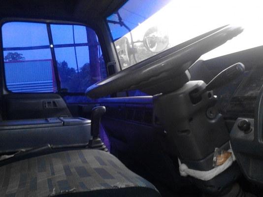 ขายหกล้อ Hino เครื่อง ho7c เทอร์โบ 215 แรงม้า ยาง900/20 เบรกทิฟฟี่ ยาว6เมตร รถดี พร้อมใช้