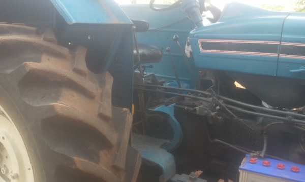 FORD 6610 พร้อมใช้งาน+อุปกรณ์3ชิ้น