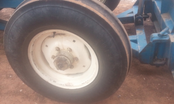 FORD 6610 พร้อมใช้งาน+อุปกรณ์3ชิ้น