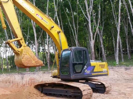 ขายด่วน!! KOBELCO SK200-6 YN09 9,000ชม. สภาพสวยๆค่ะ