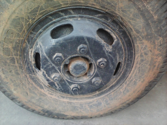 มาอีกแล้ว หกล้อ ไดฮานซู เครือง โตโยต้า110แรง หัวแคชซี รถใช้งานได้ปกติ พึงยกตู้ลง&hellip;<ราคา 73,000>ขายแบบ(ไม่มีเล่ม ทะเบียน)