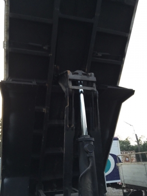 HINO FM3Mเครื่อง285แรง ขายเป็นอะไหล่ แต่มีเล่มพร้อมชุดโอนให้