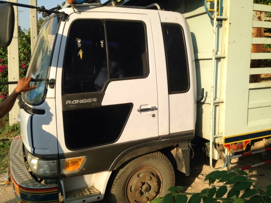 ขาย hino สิงห์ ไฮเทค 195 แรง Ho7d ยาว 7 เมตร ขอบ 16x8.25