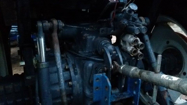 ขายรถไถ 7840 เกียร์ ธรรมดา 12x12 6 สูบ 120 แรงม้า 0876743909 ด่วน ครับ