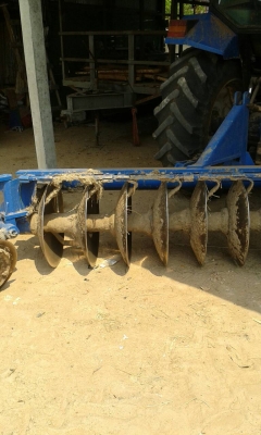 ขายรถไถ 7840 เกียร์ ธรรมดา 12x12 6 สูบ 120 แรงม้า 0876743909 ด่วน ครับ