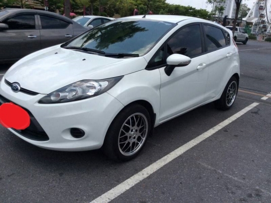 Ford Fiesta ปี12 รองTOP รถสวยกิ๊บ Ford Fiesta ปี12 รองTOP รถสวยกิ๊บ