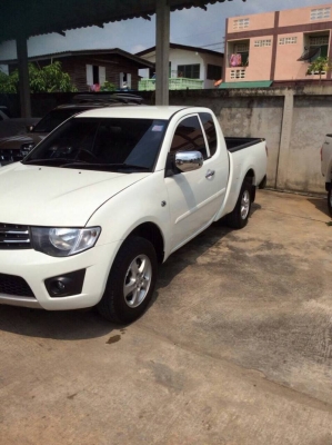 Mitsubishi Triton  ปี 14   แคปเตี่ย