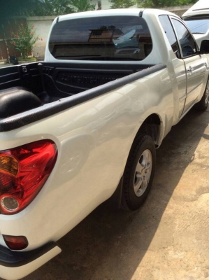 Mitsubishi Triton  ปี 14   แคปเตี่ย