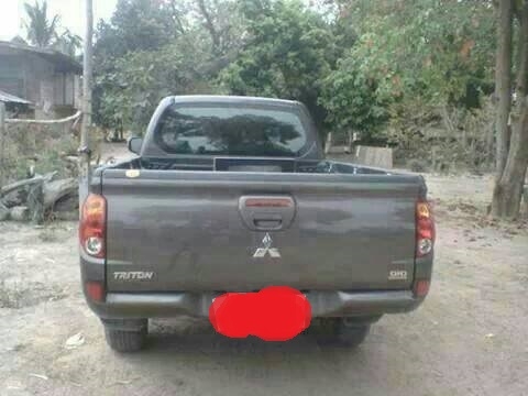 Mitsubishi Triton  ปี 12   แคปสูง
